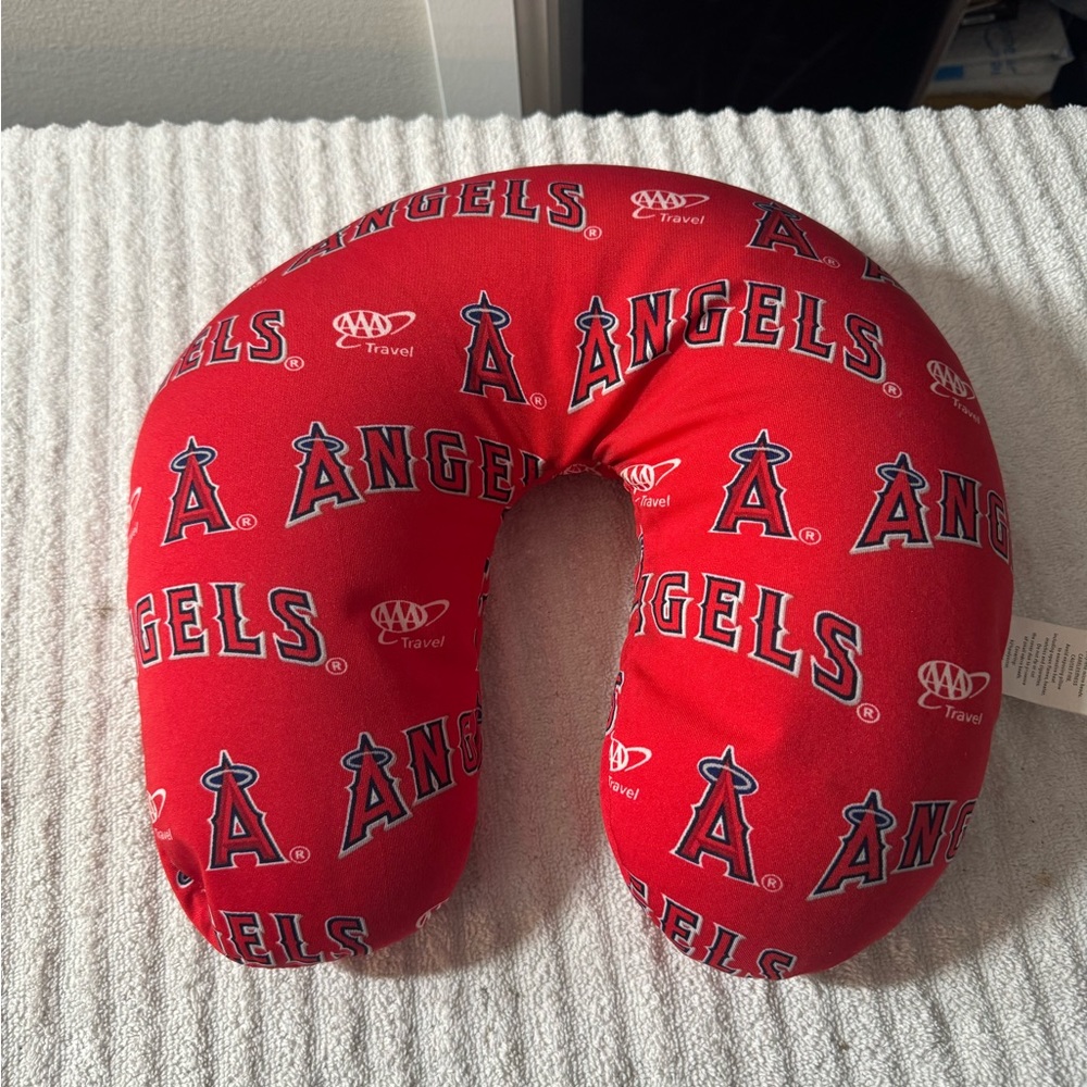 Angels neck pillow